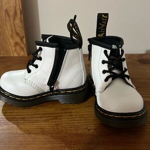 Children’s Dr. Martens size 4